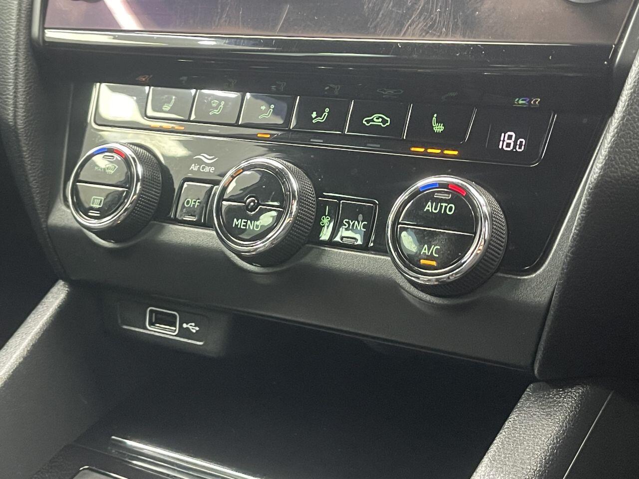 Skoda Octavia - Image 44