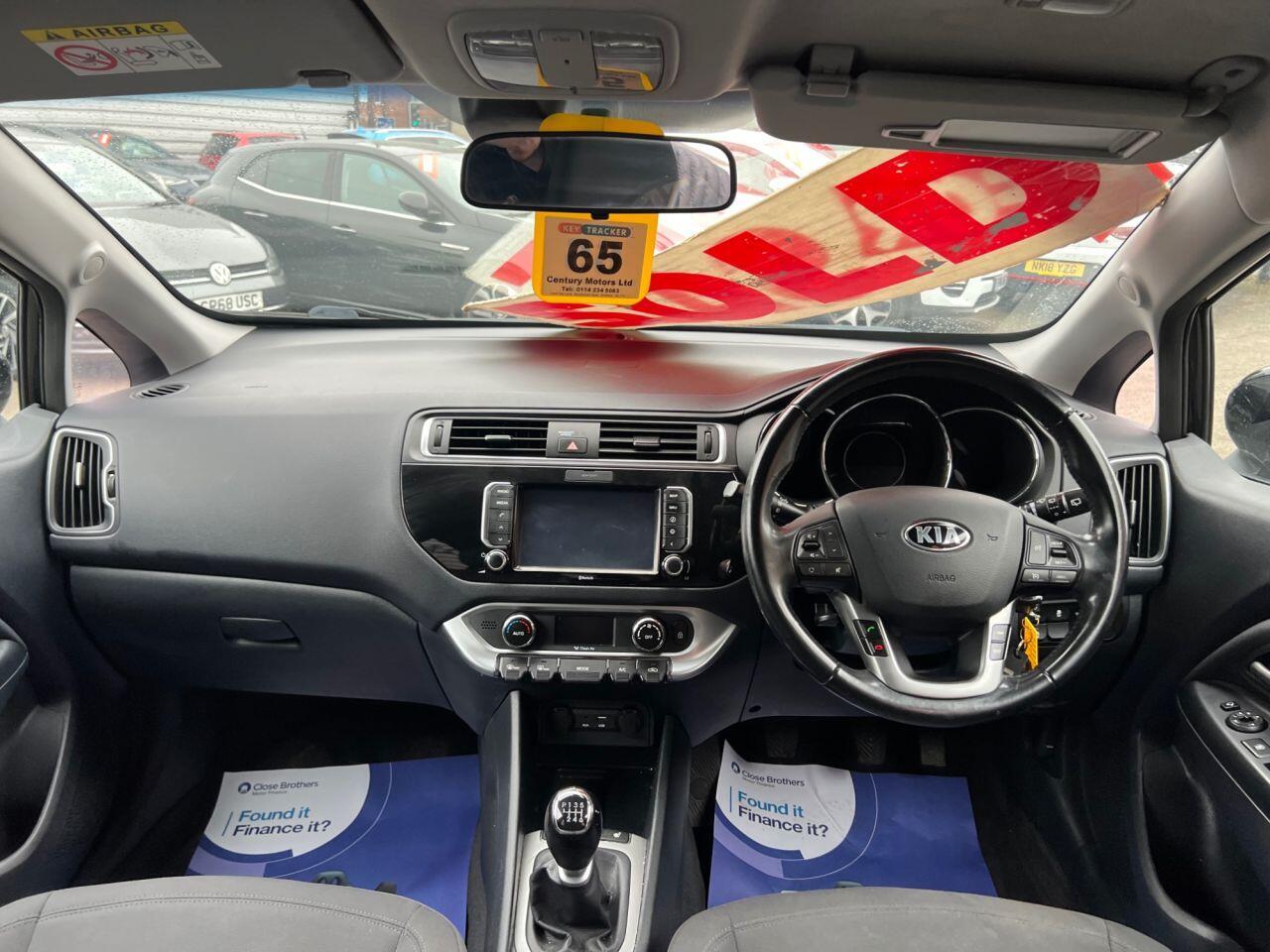 Kia Rio - Image 18