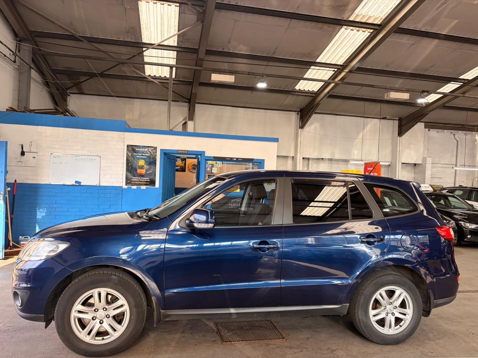 Hyundai Santa Fe - Image 8