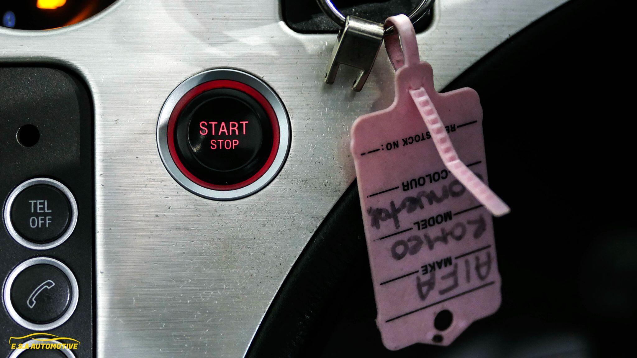 Alfa Romeo Spider - Image 27