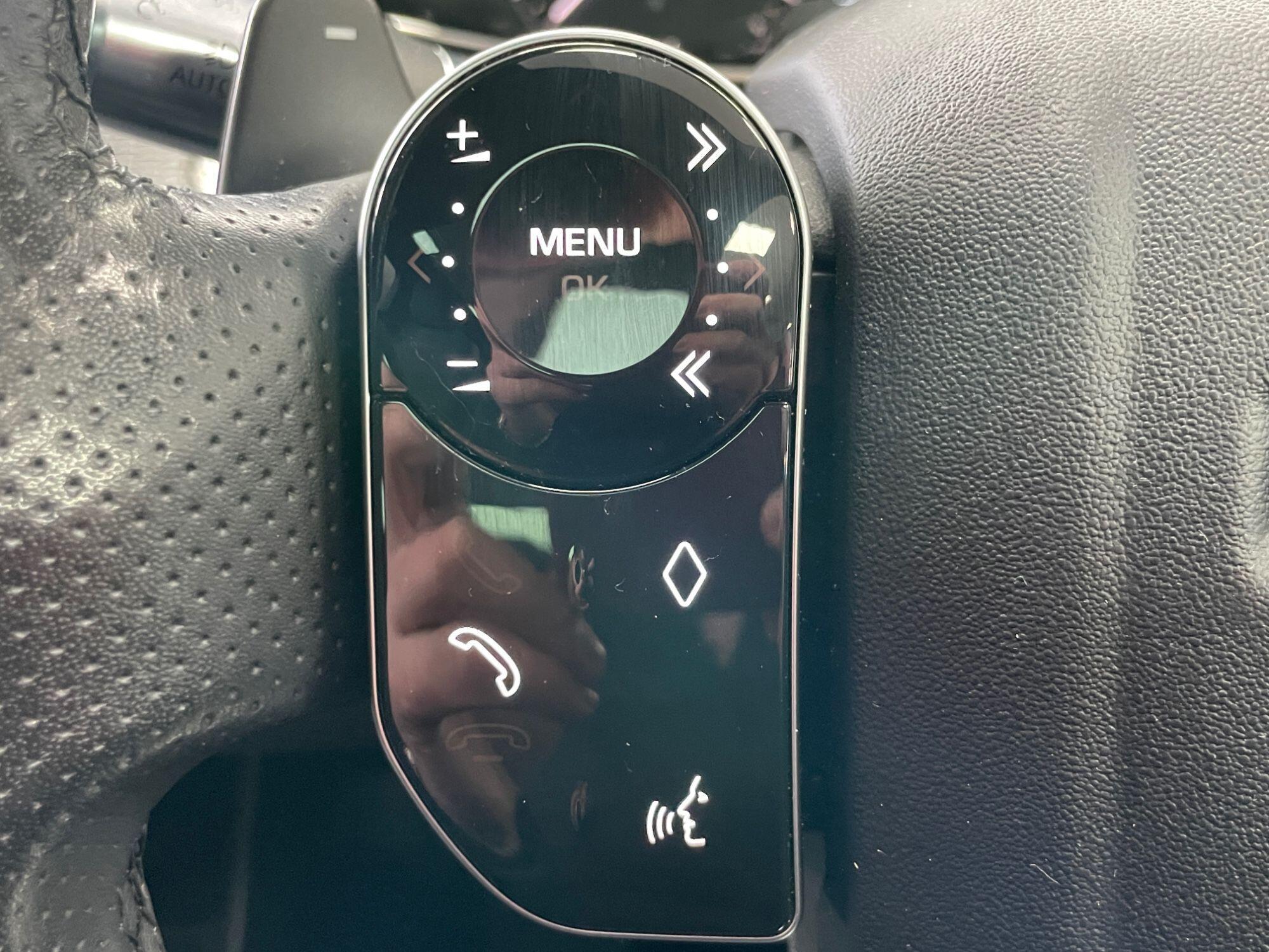 Land Rover Range Rover Evoque - Image 35