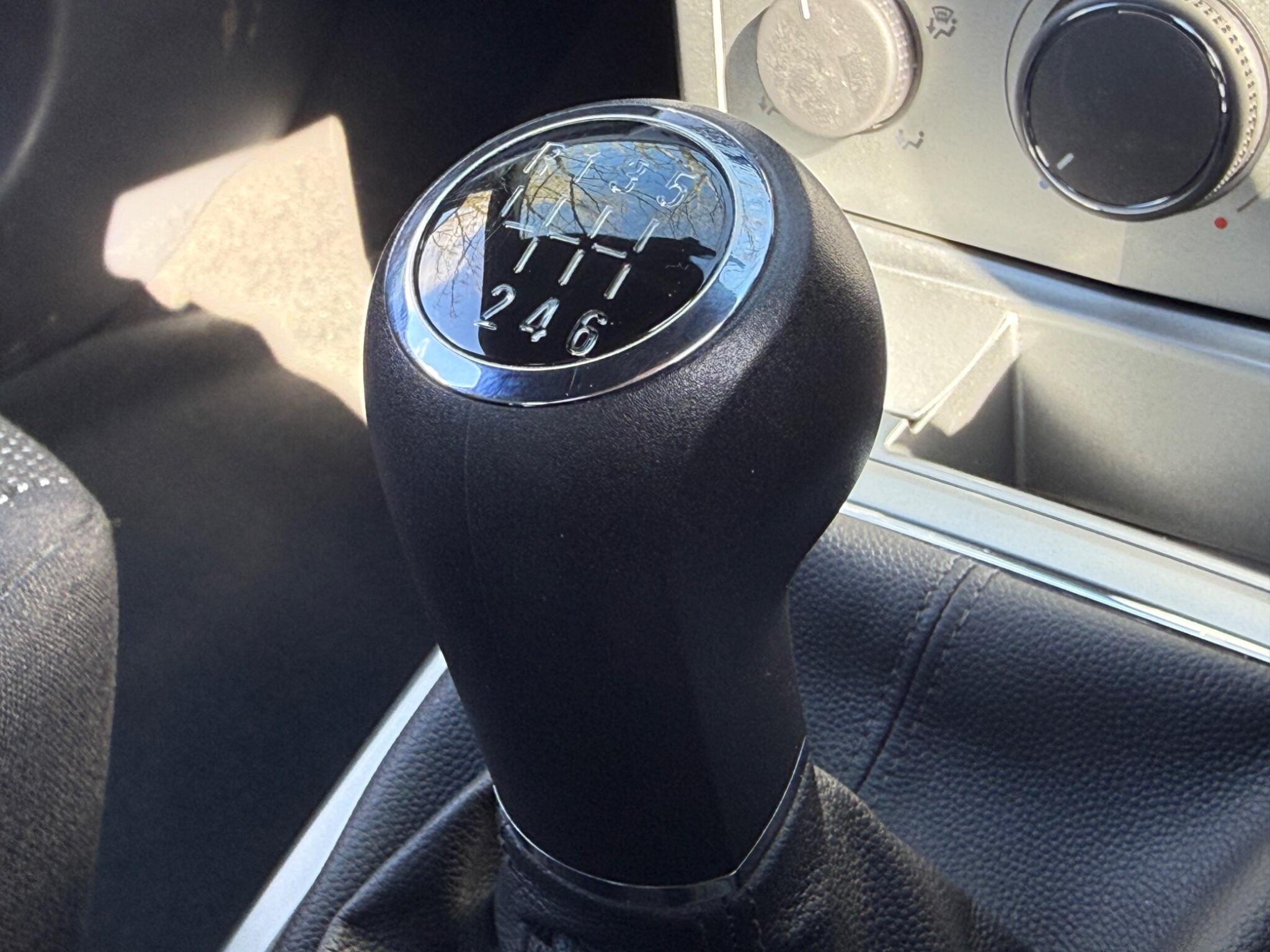 Vauxhall Astra - Image 23