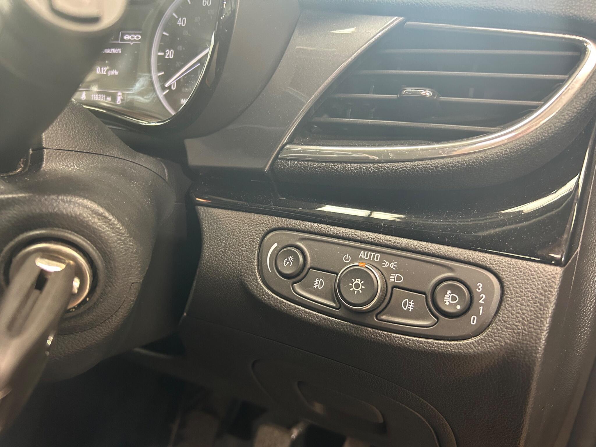 Vauxhall Mokka X - Image 14