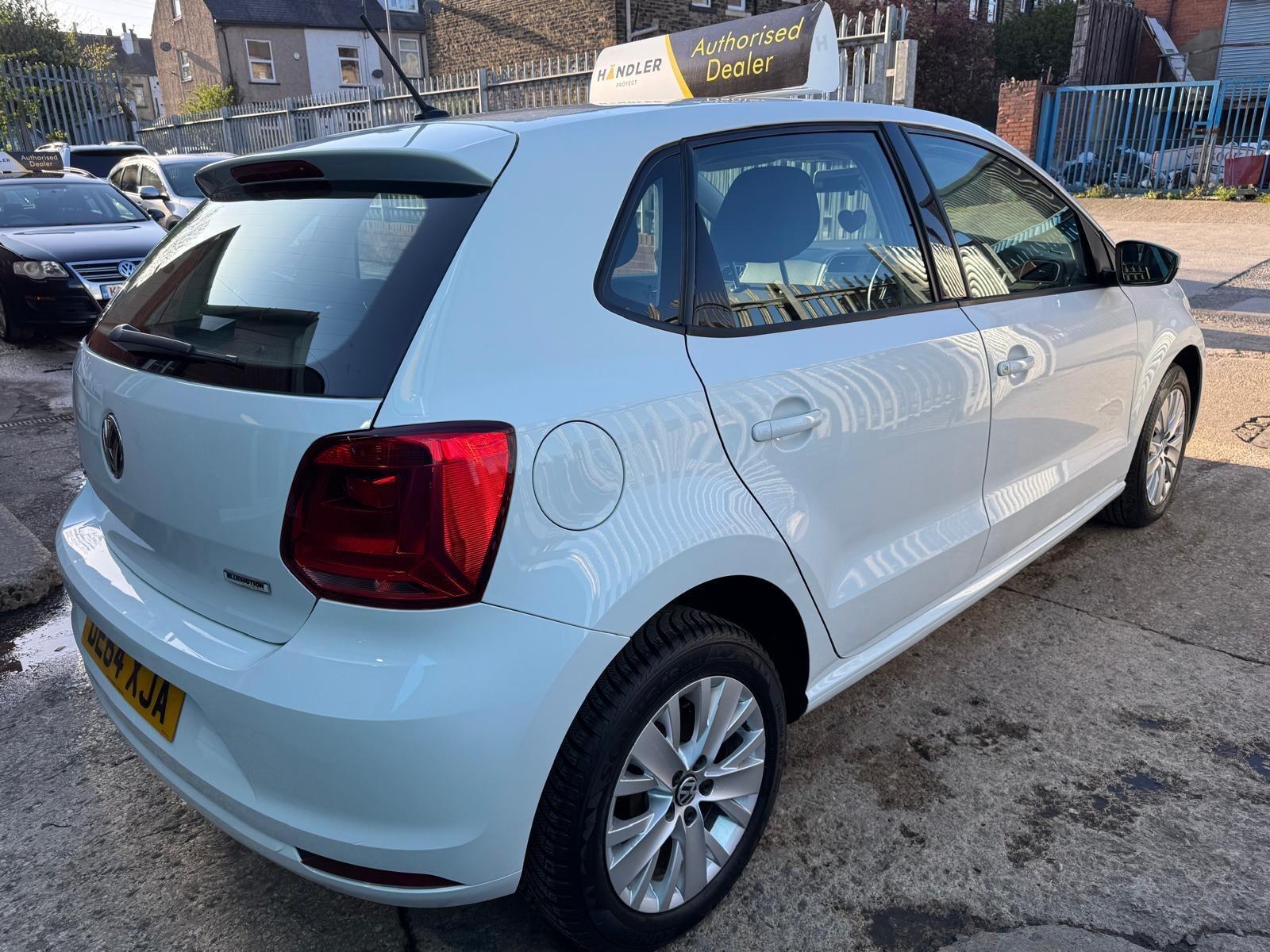 Volkswagen Polo - Image 9