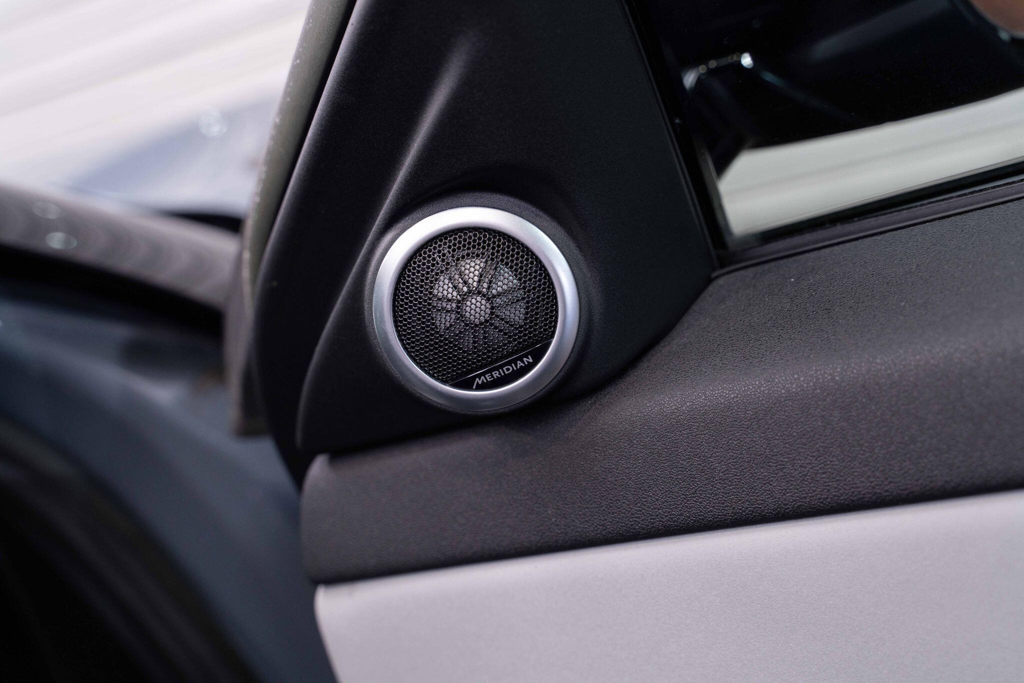 Land Rover Range Rover Evoque - Image 19