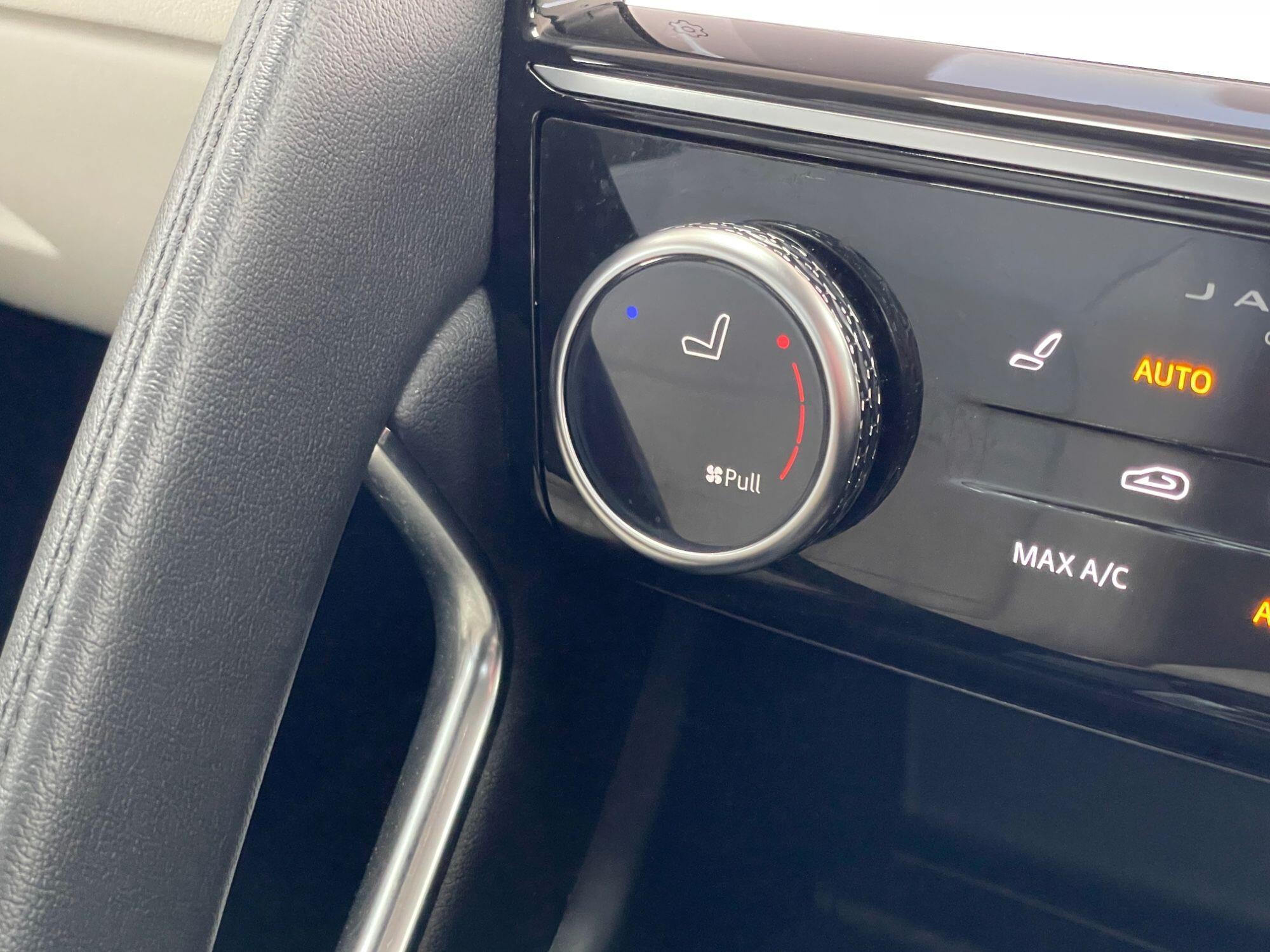 Jaguar E-Pace - Image 45