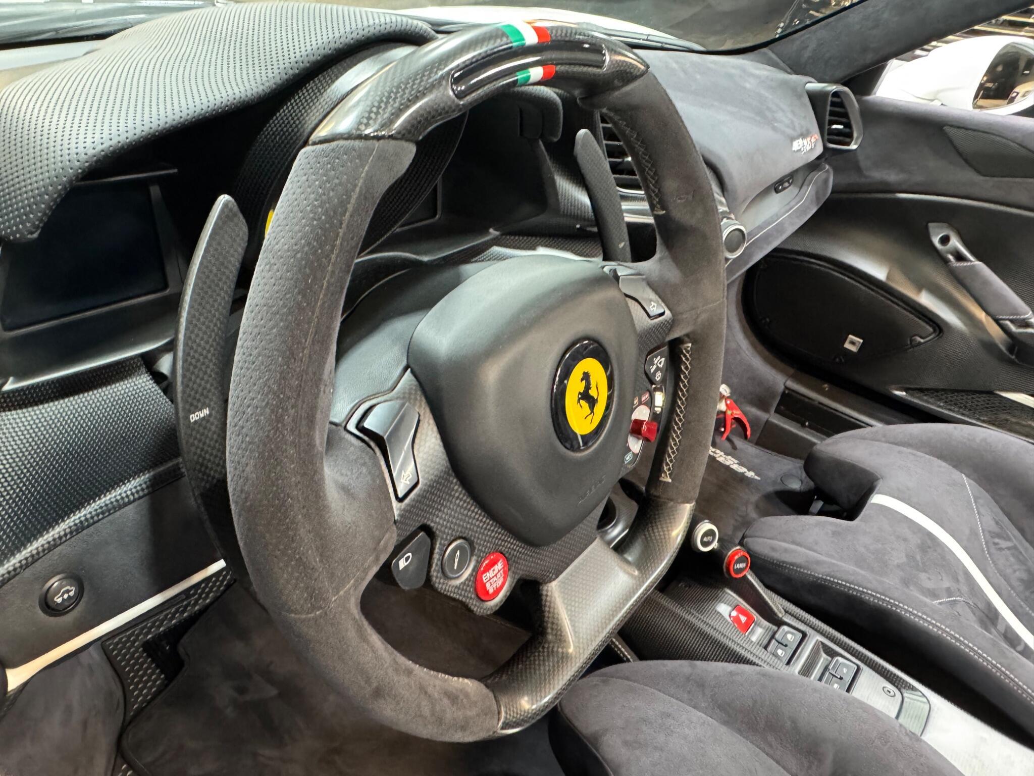 Ferrari 488 Pista - Image 11