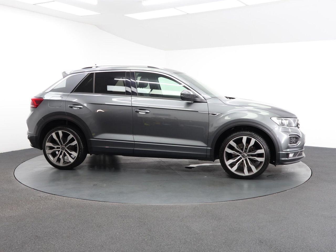 Volkswagen T-Roc - Image 14