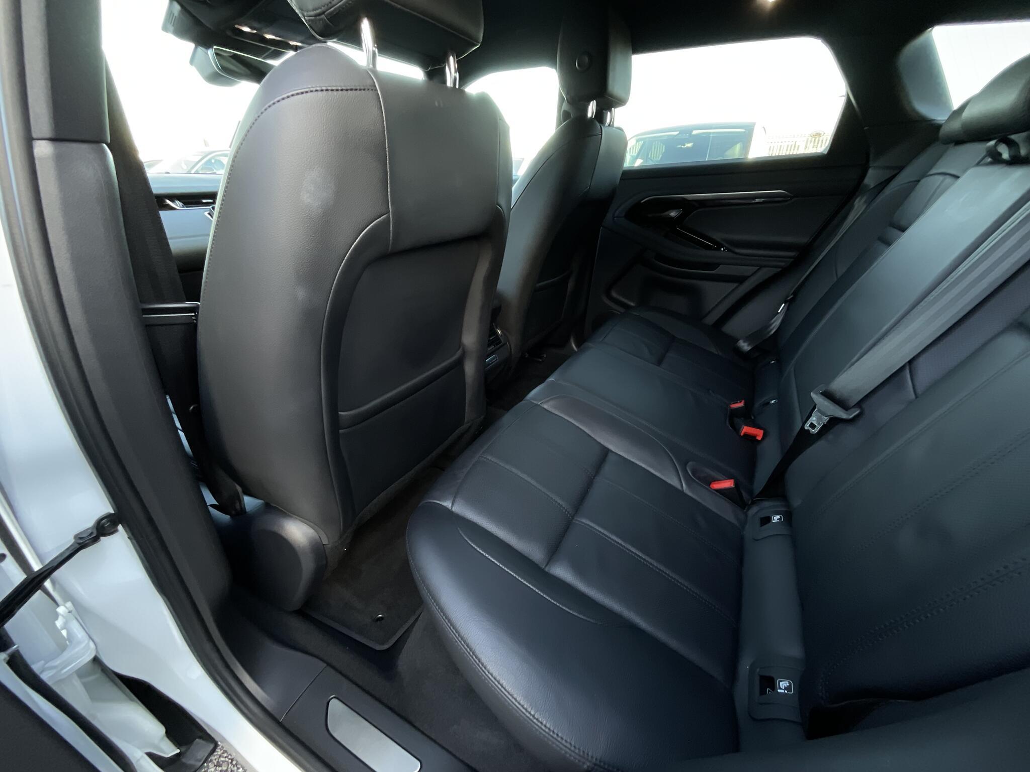 Land Rover Range Rover Evoque - Image 13
