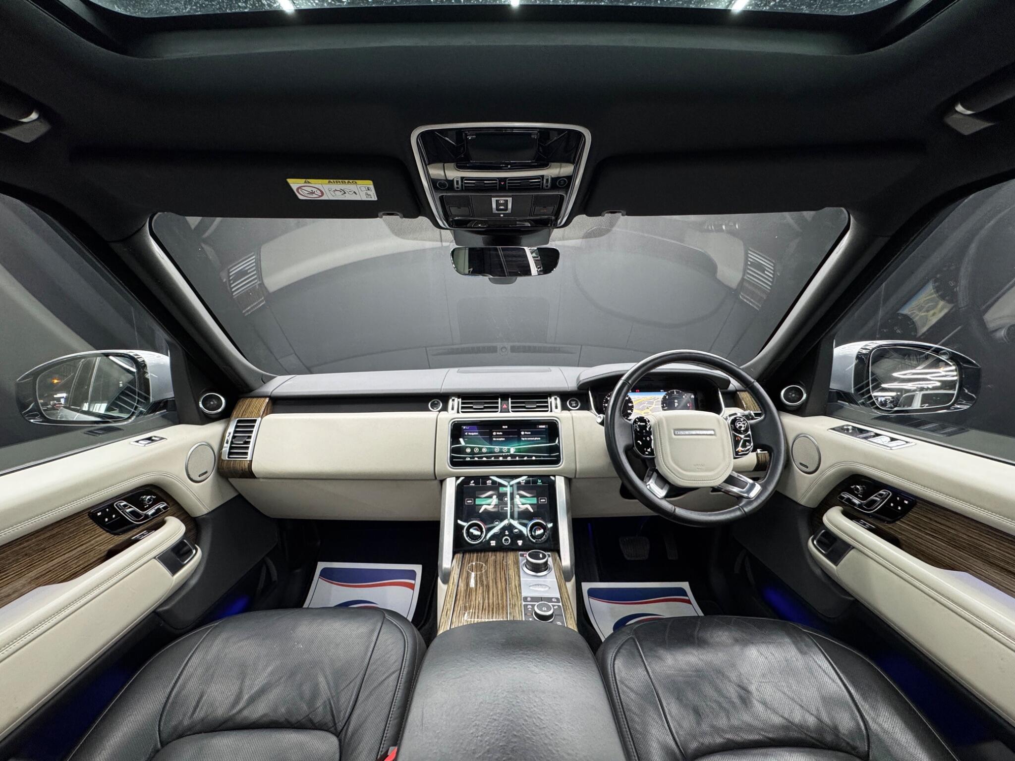 Land Rover Range Rover - Image 16