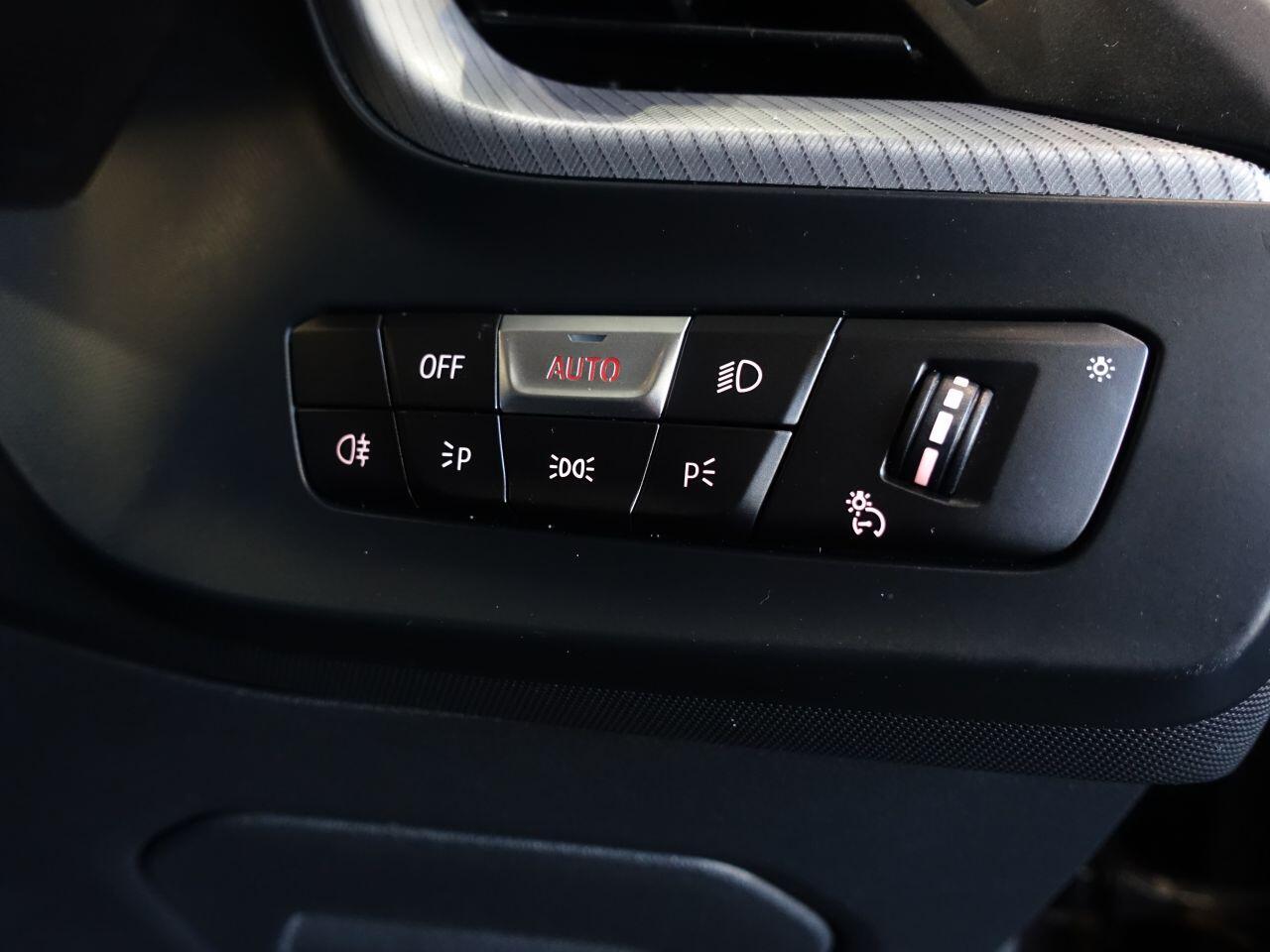 BMW 1 Series - Image 25