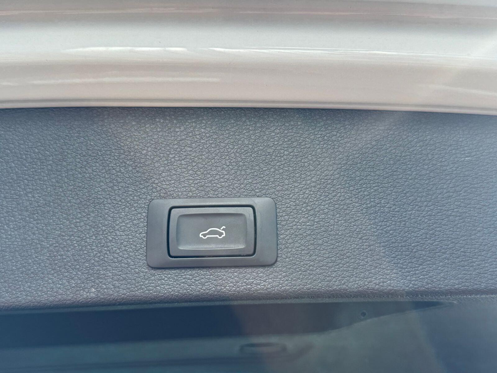 Audi Q2 - Image 8