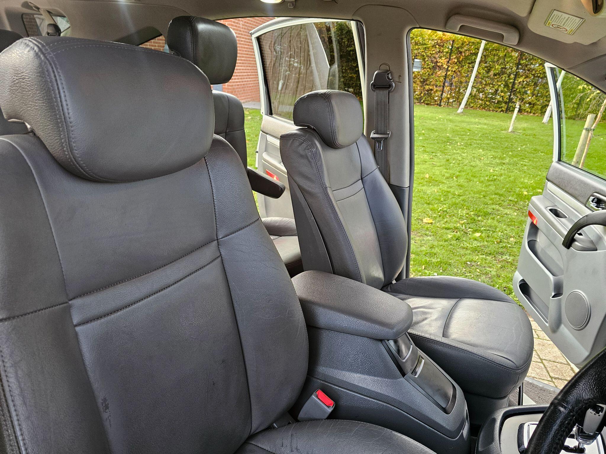 Ssangyong Rodius - Image 30