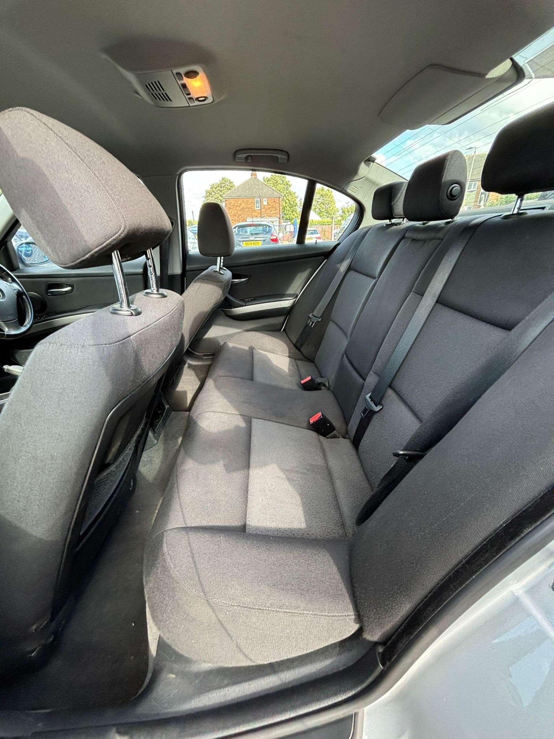 BMW 3 Series - Image 36