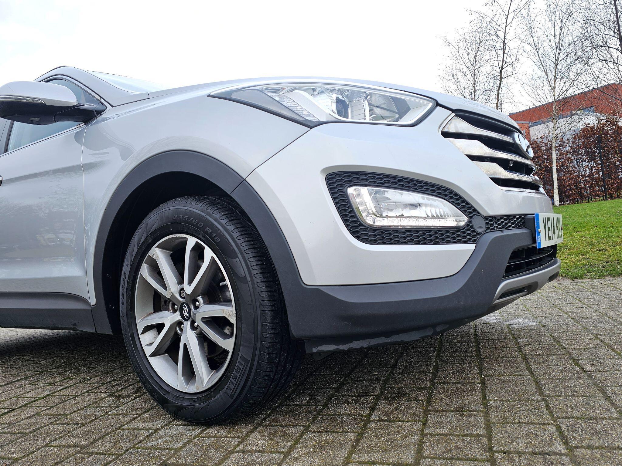 Hyundai Santa Fe - Image 19
