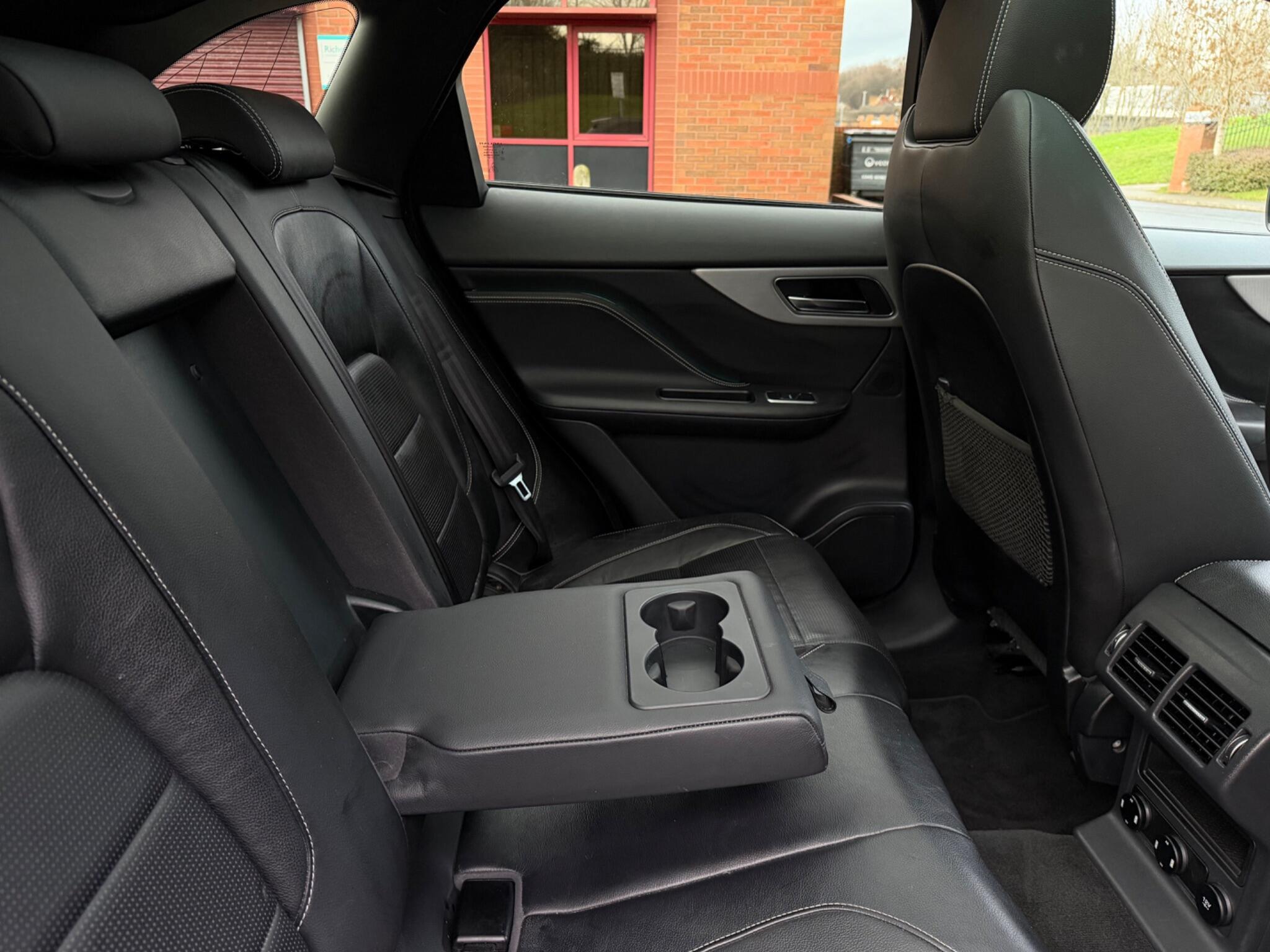 Jaguar F-Pace - Image 51