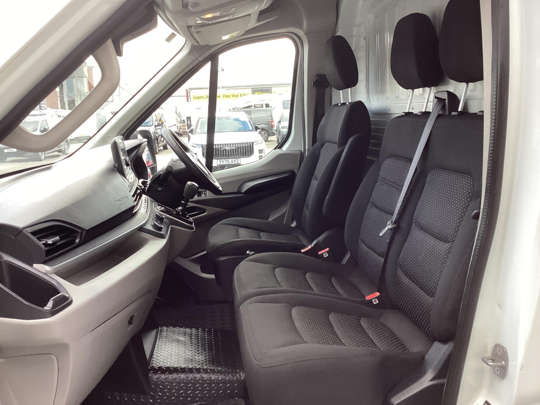 Maxus Deliver 9 - Image 19