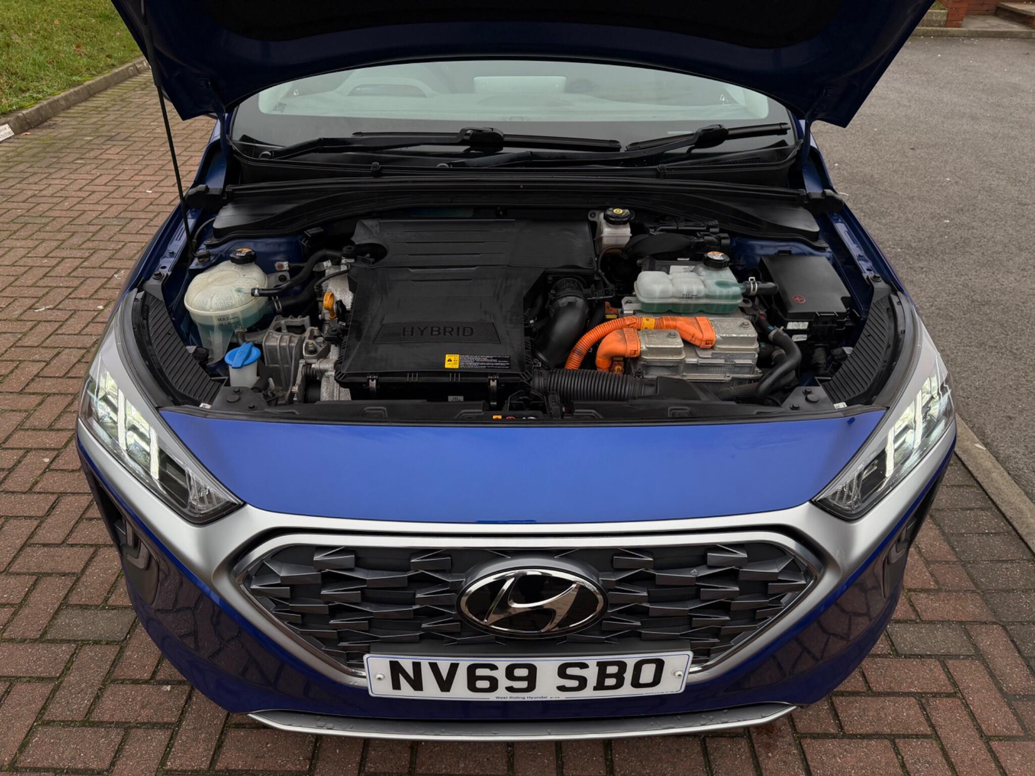 Hyundai Ioniq - Image 37