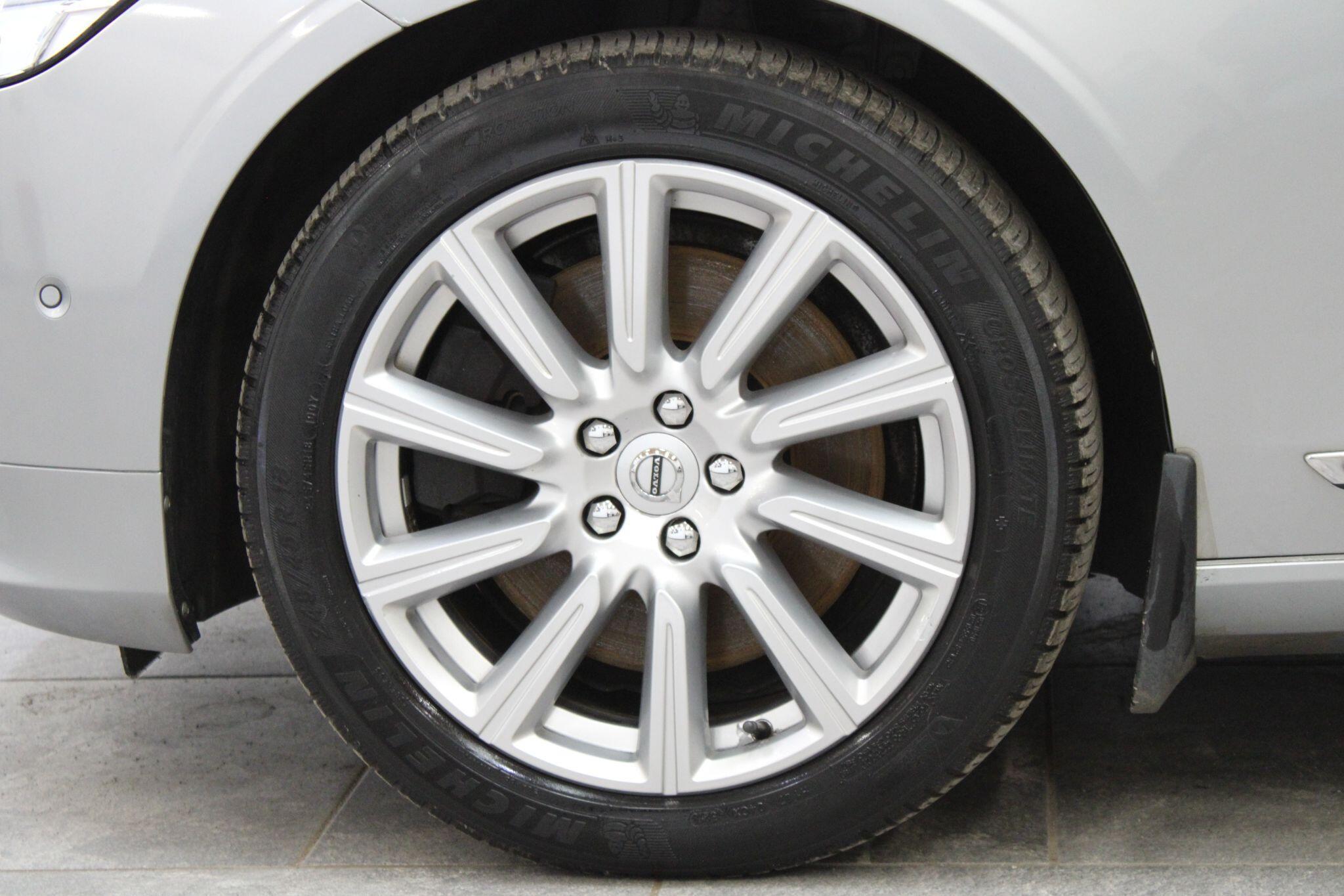 Volvo V90 - Image 37
