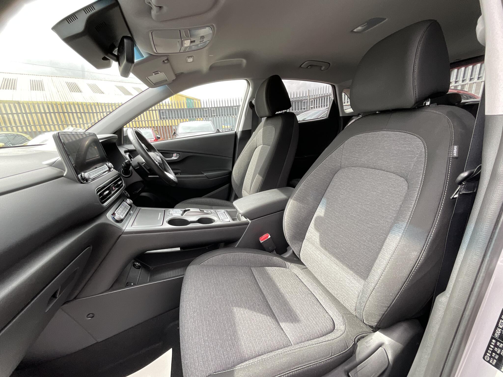 Hyundai Kona - Image 18