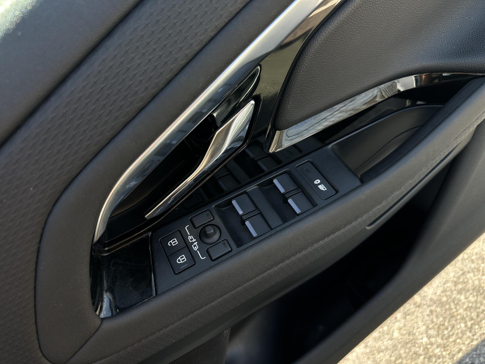 Land Rover Range Rover Evoque - Image 15