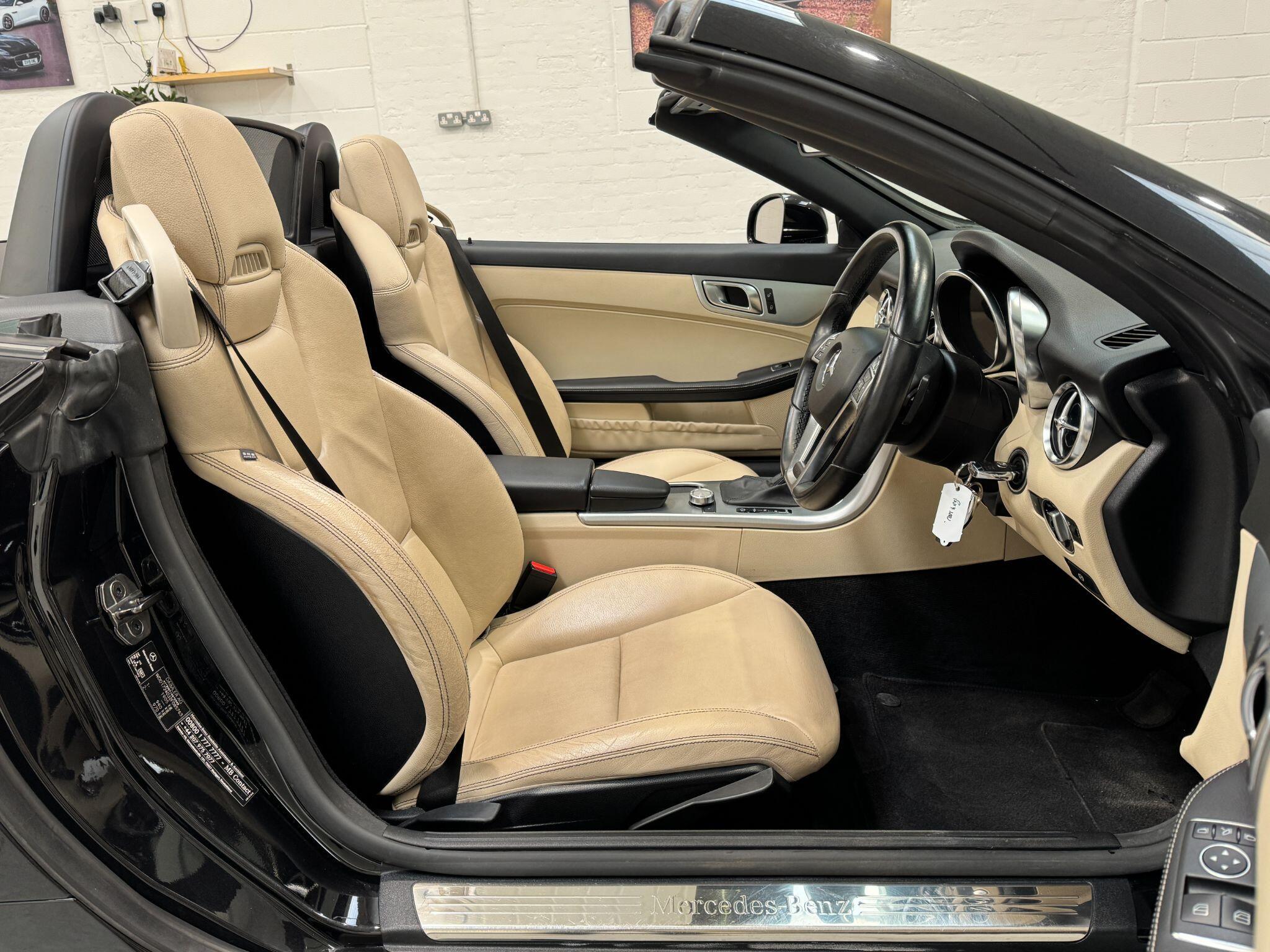 Mercedes SLK - Image 20