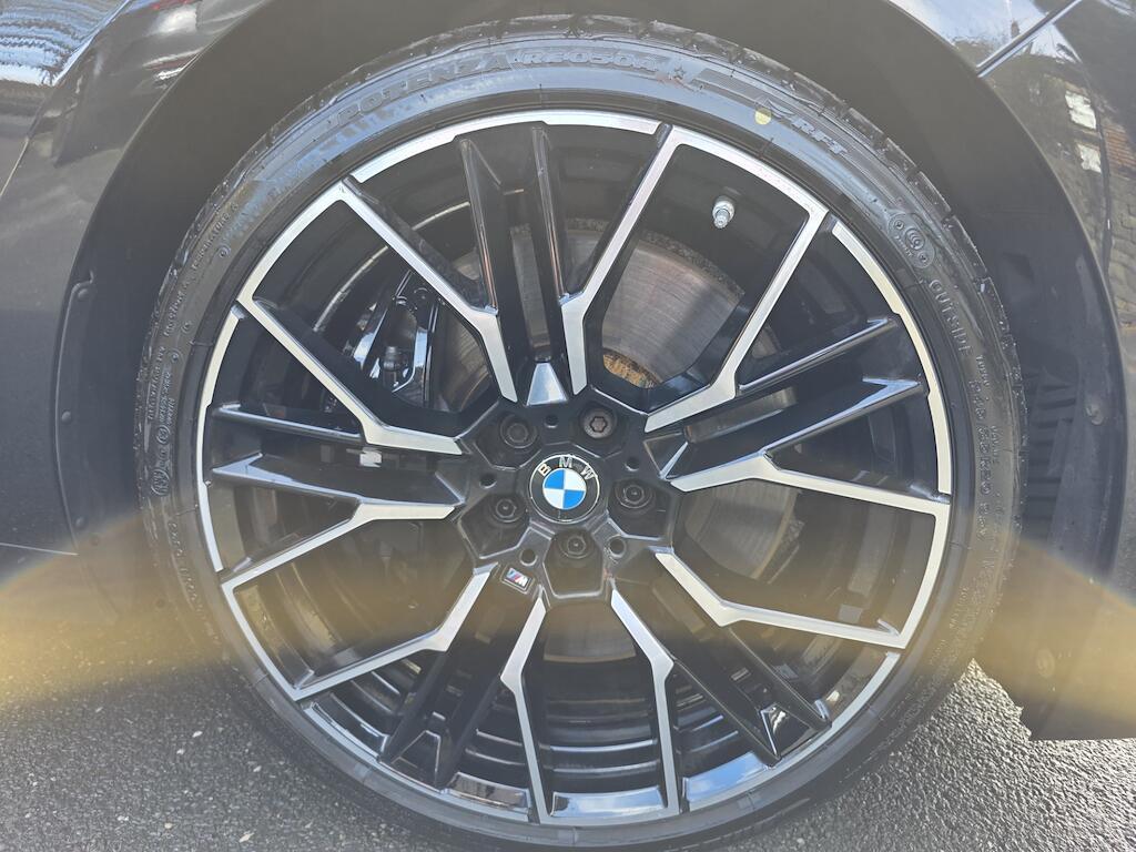 BMW 8 Series - Image 10