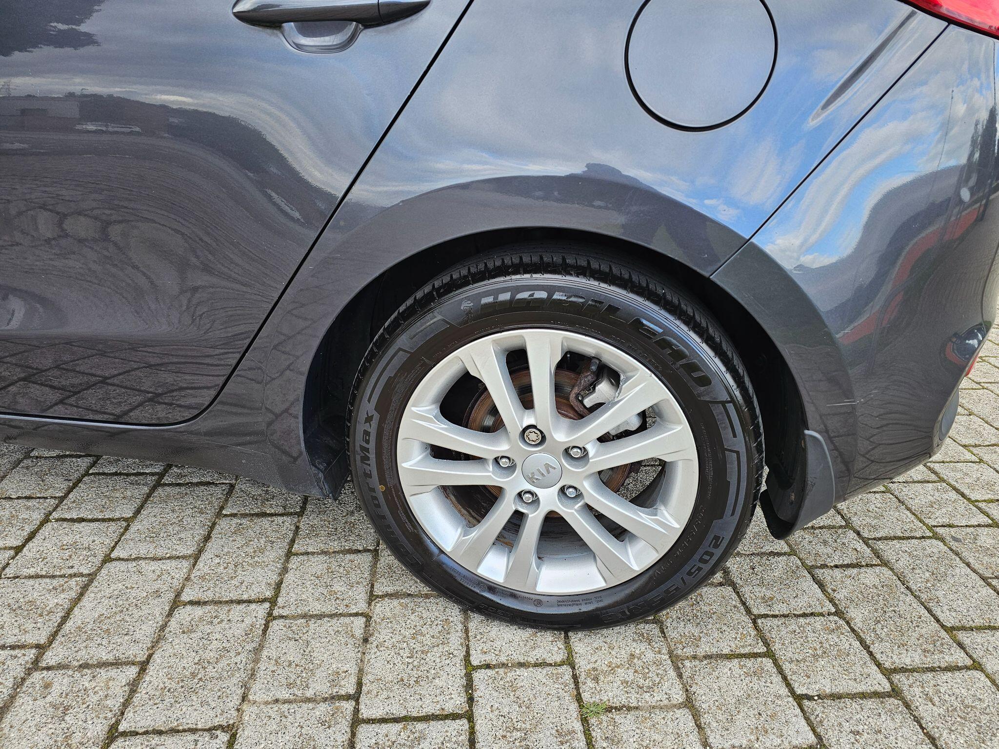 Kia ceed - Image 9
