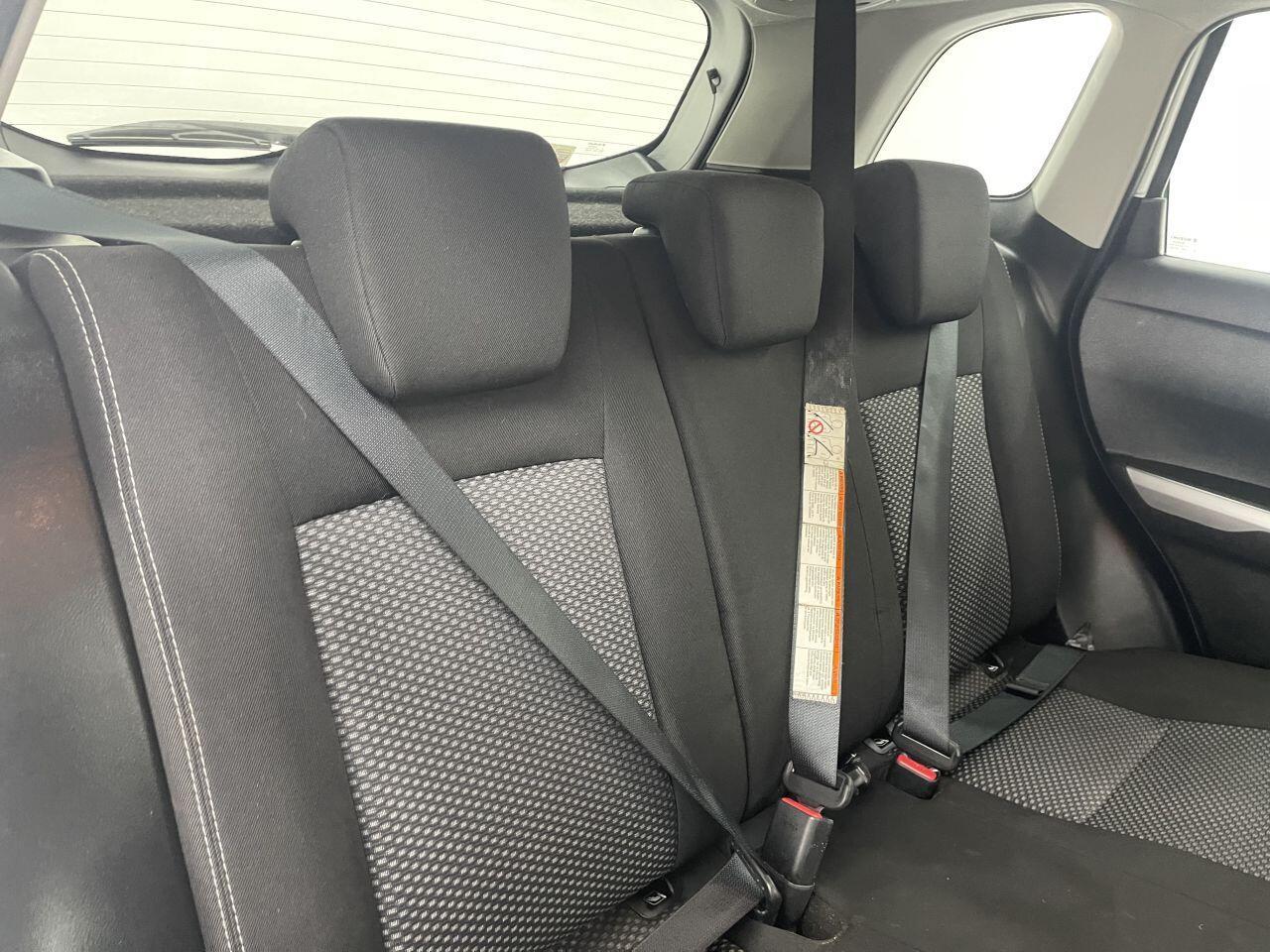 Suzuki Vitara - Image 32