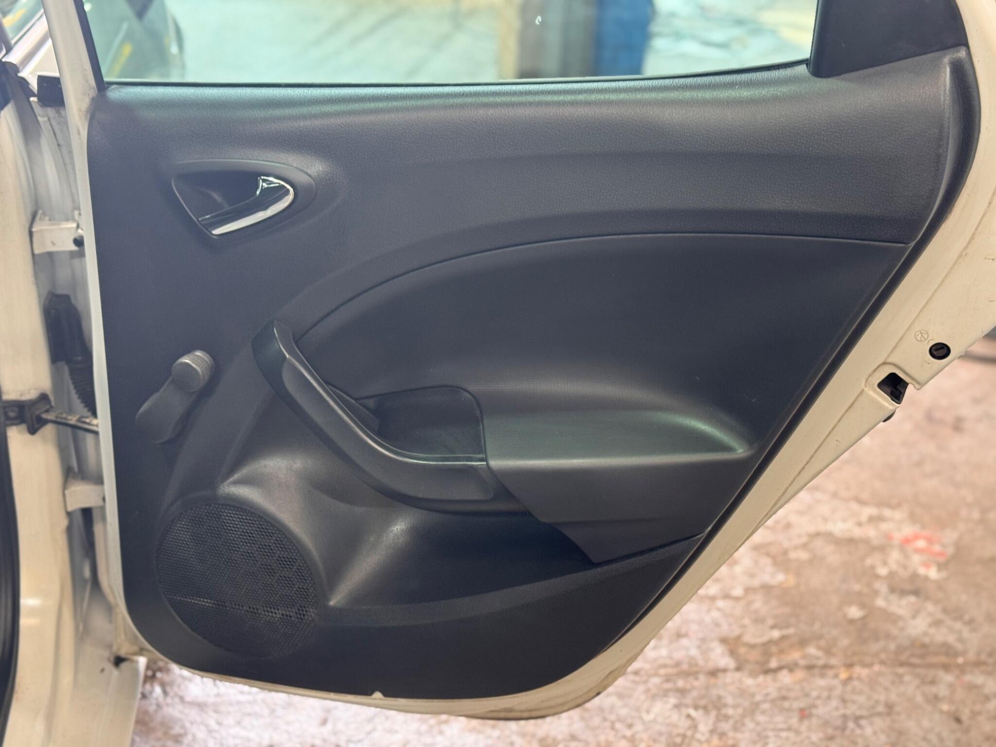 SEAT Ibiza - Image 37