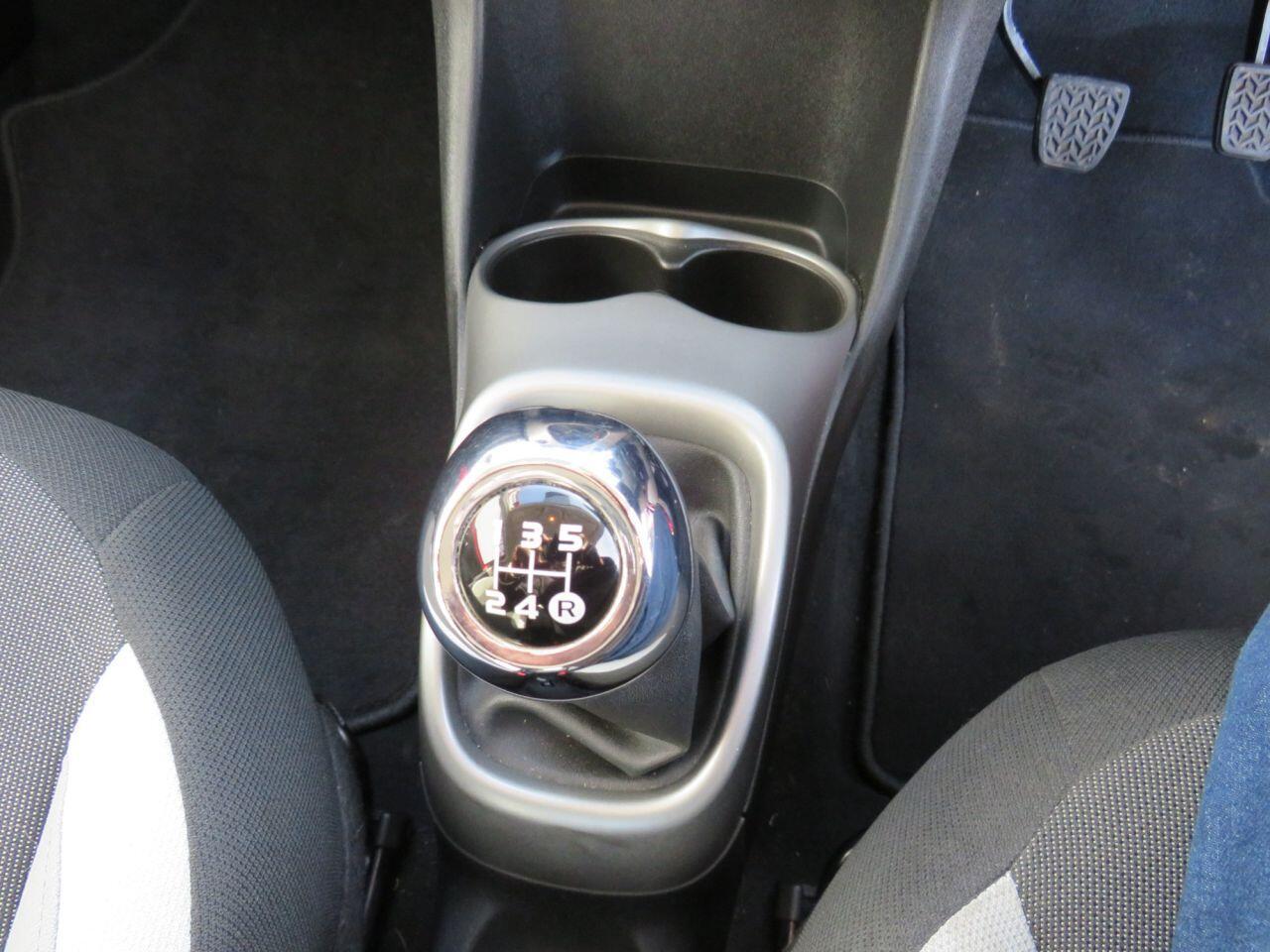 Toyota Aygo - Image 13