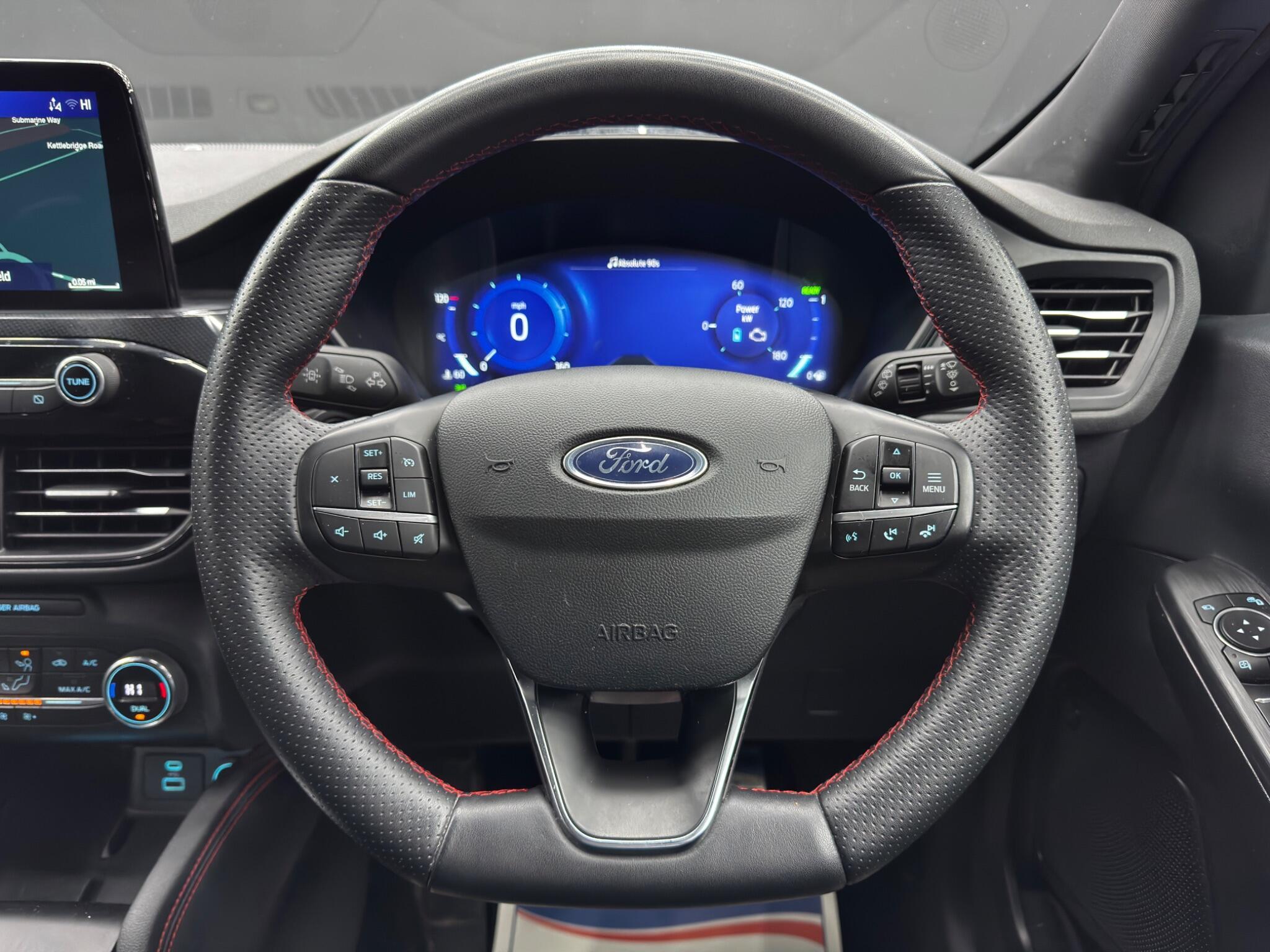 Ford Kuga - Image 19