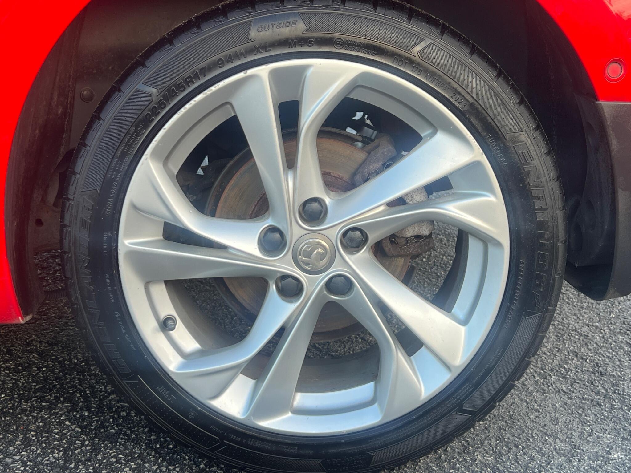 Vauxhall Astra - Image 13