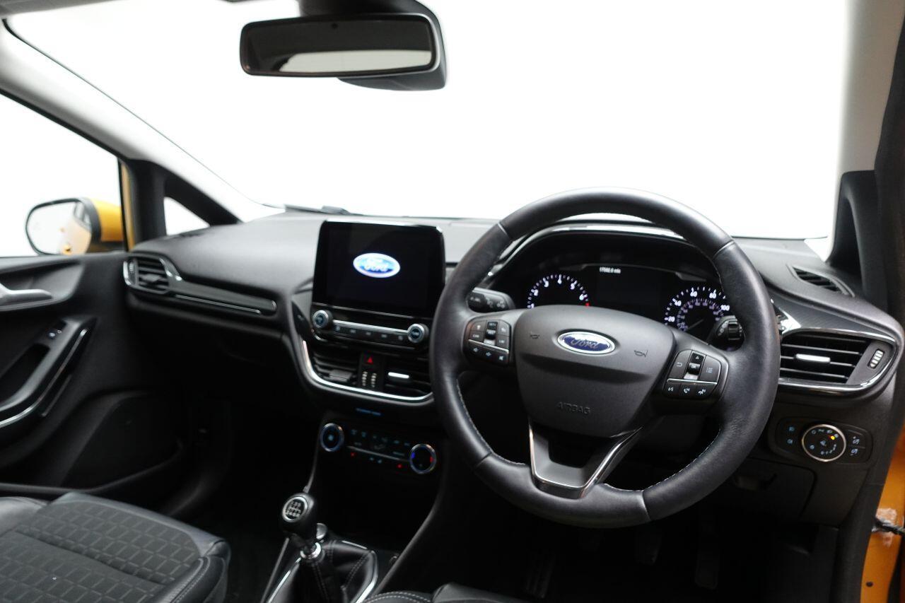 Ford Fiesta - Image 13
