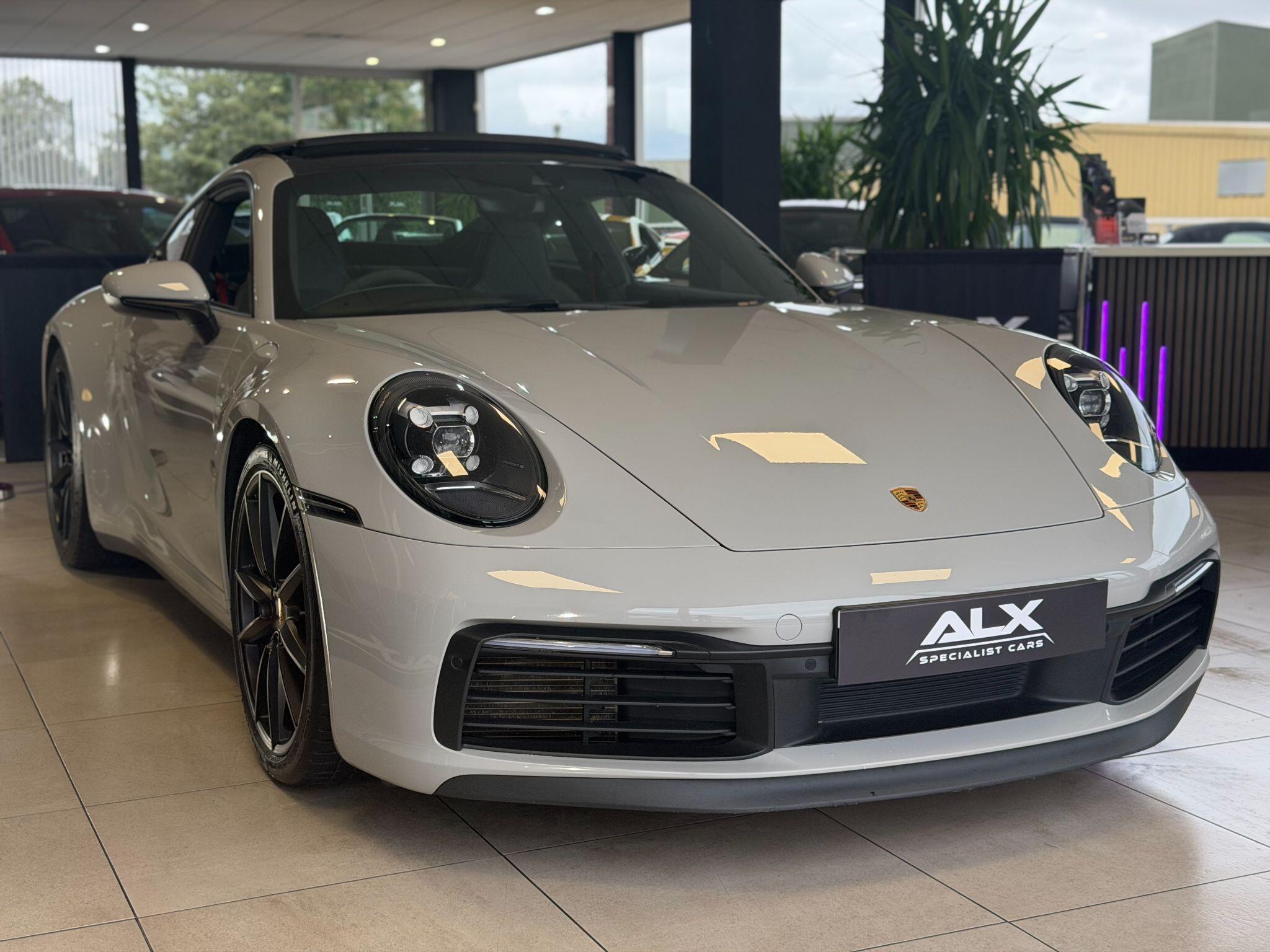 Porsche 911 - Image 10