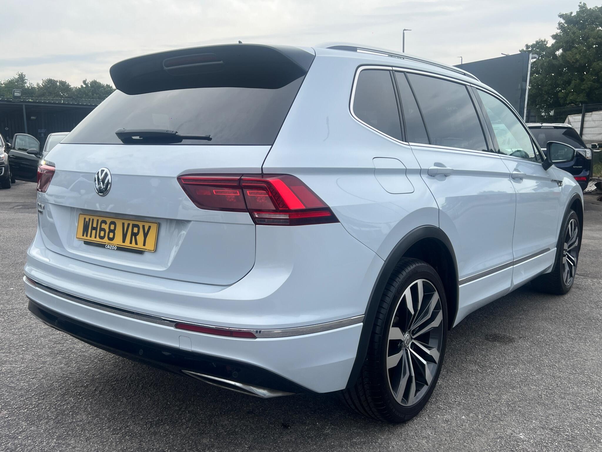 Volkswagen Tiguan Allspace - Image 9