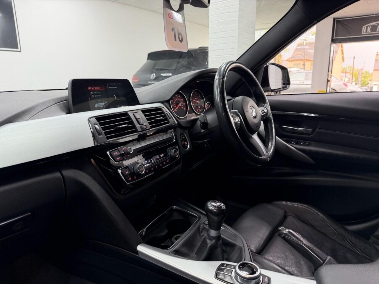 BMW 3 Series - Image 25