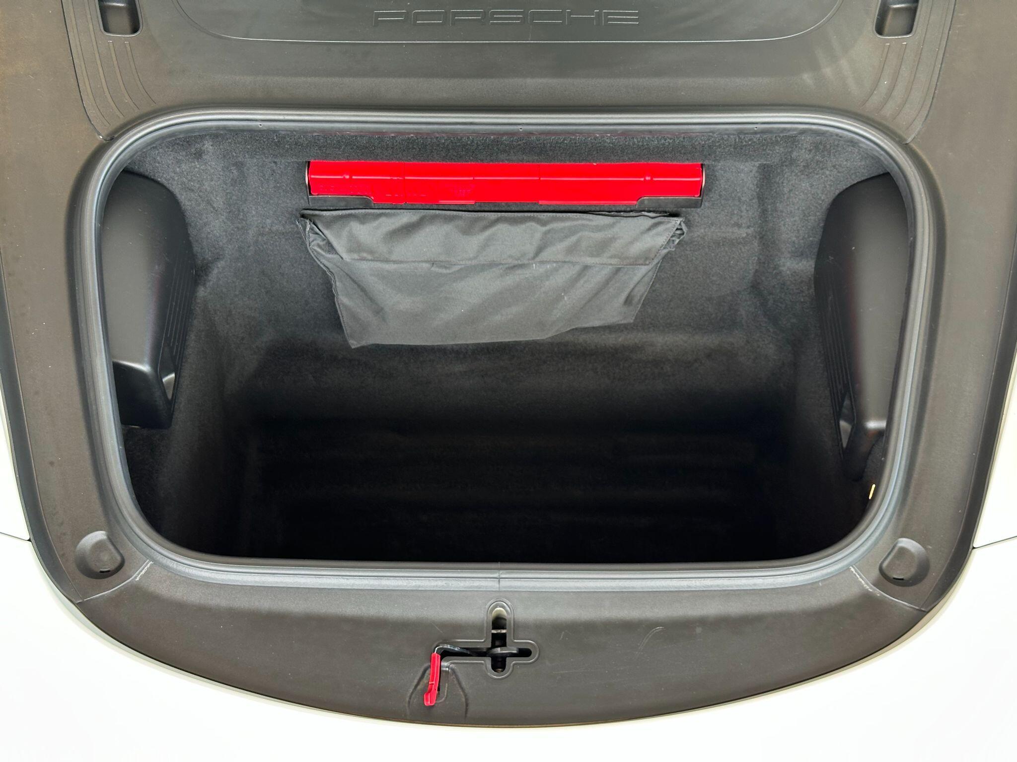 Porsche Boxster - Image 23
