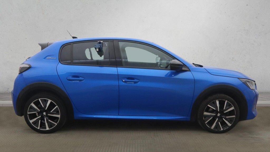 Peugeot 208 - Image 8
