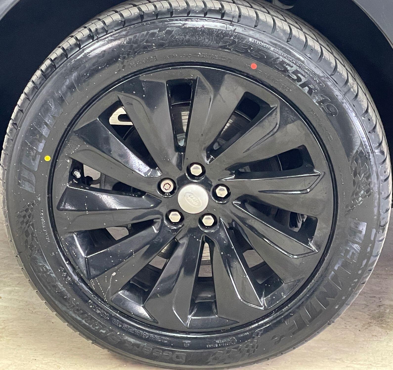 Land Rover DISCOVERY SPORT - Image 19