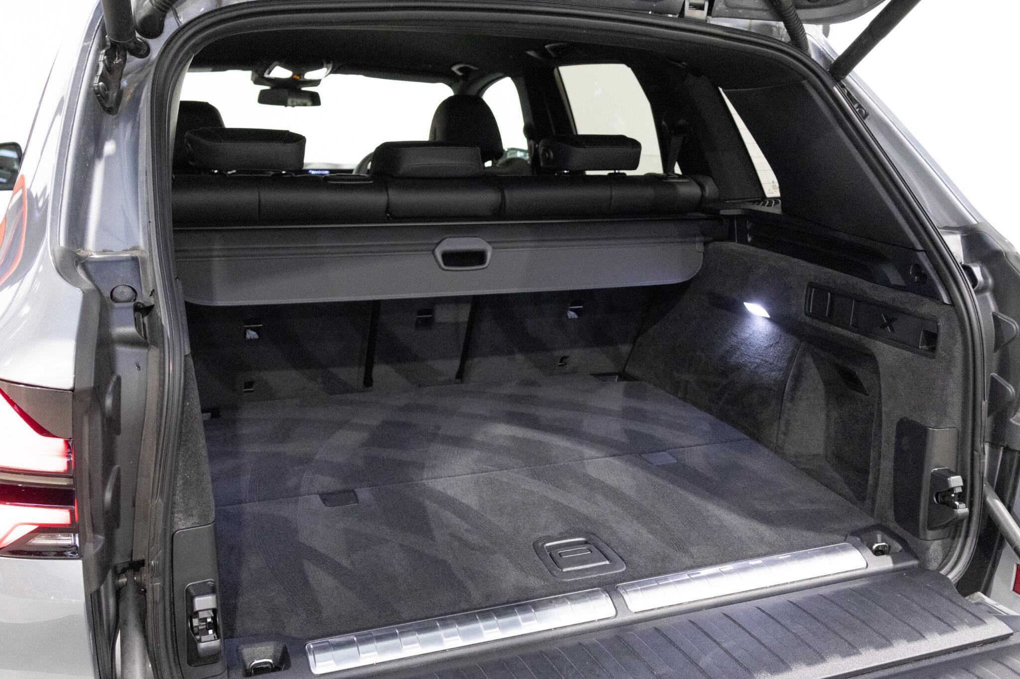 BMW X5 - Image 10