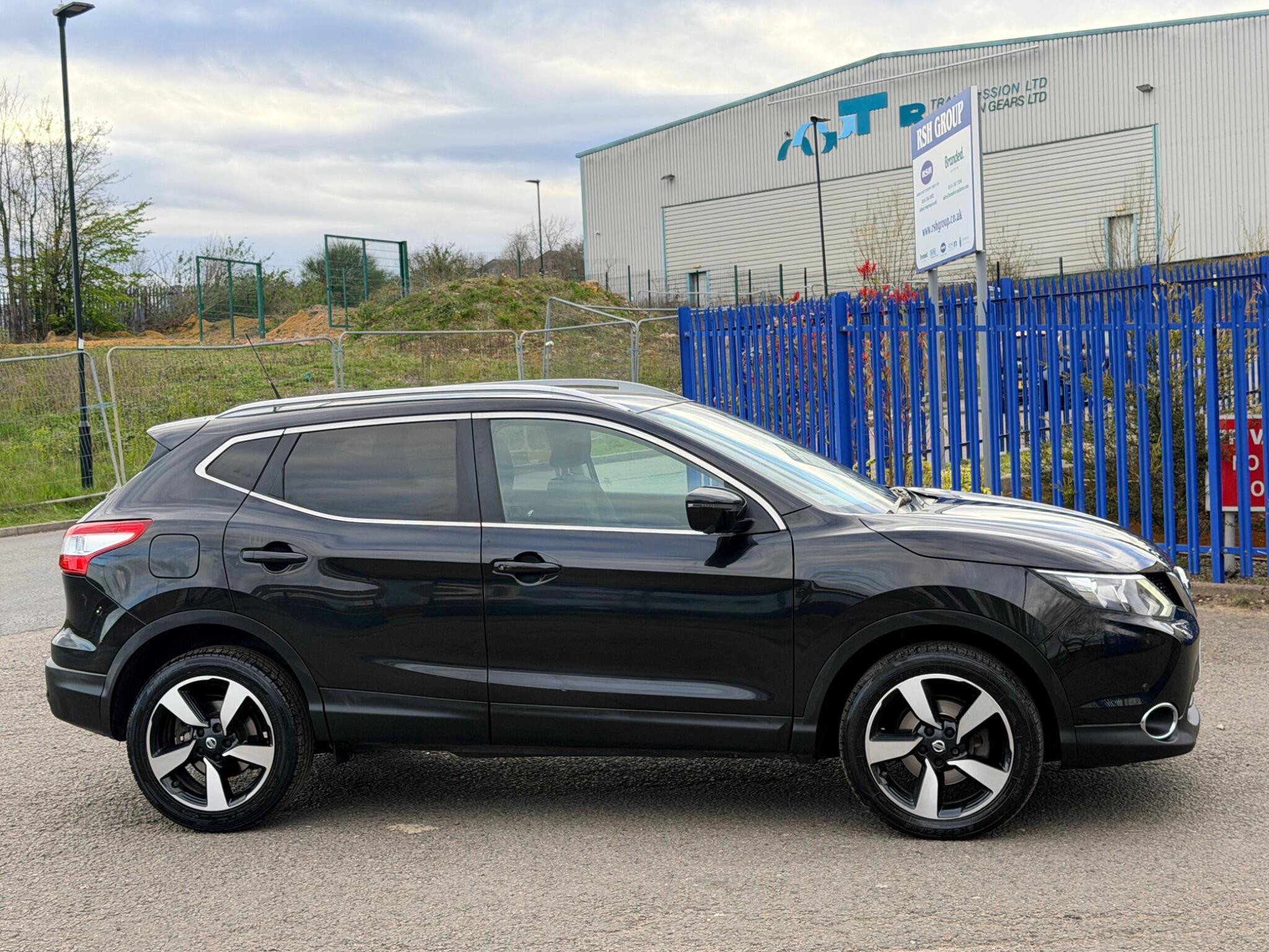 Nissan Qashqai - Image 10