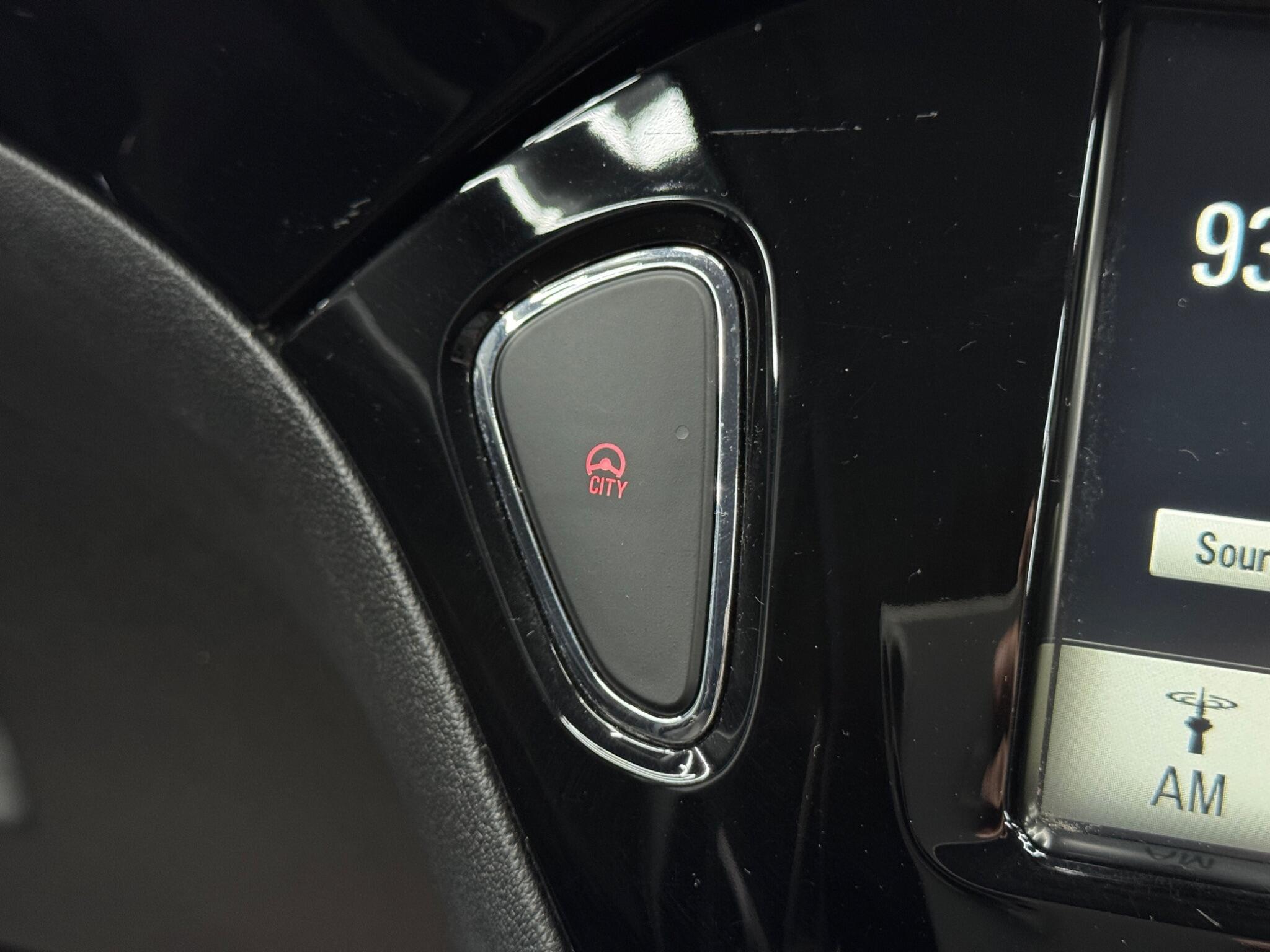 Vauxhall Corsa - Image 26