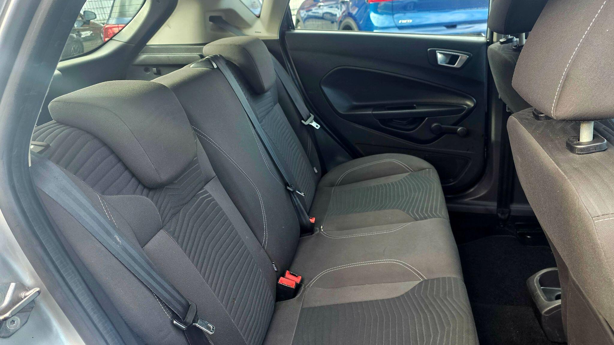 Ford Fiesta - Image 18