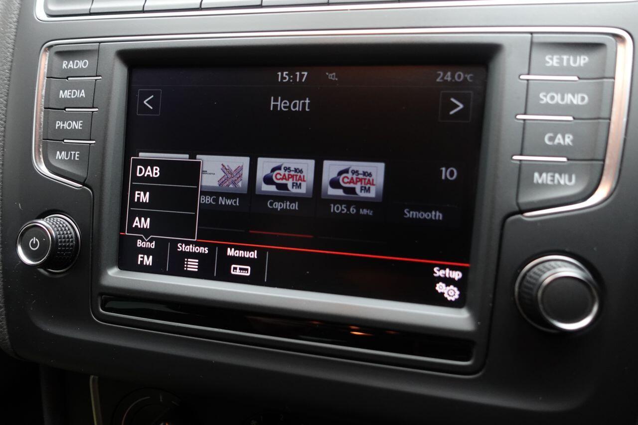 Volkswagen Polo - Image 4