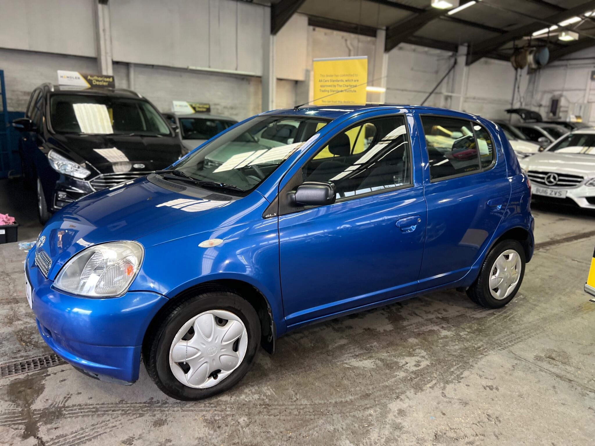 Toyota Yaris - Image 21