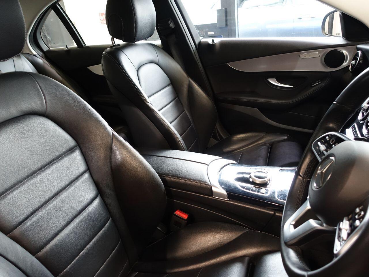 Mercedes-benz C-CLASS - Image 13