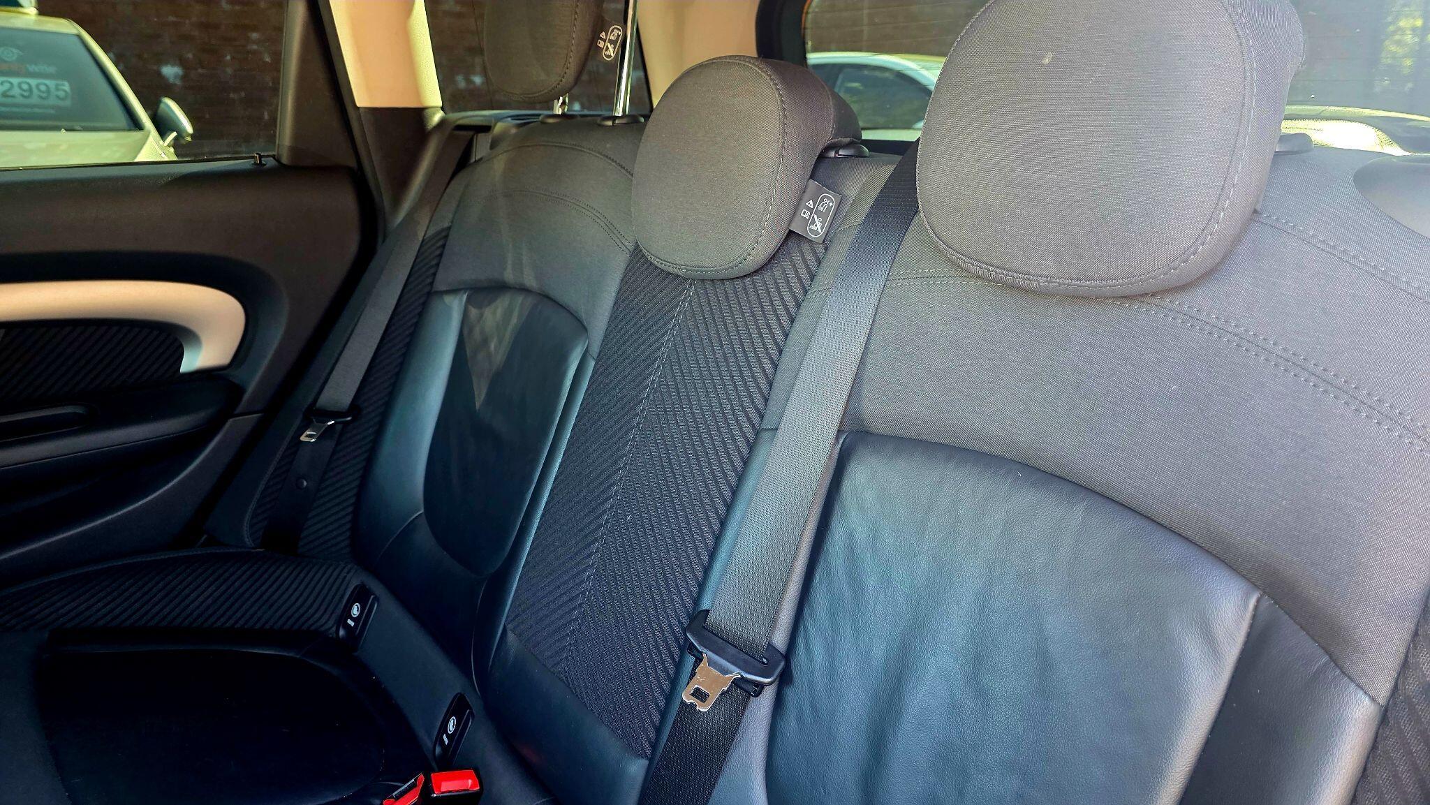 MINI Clubman - Image 14