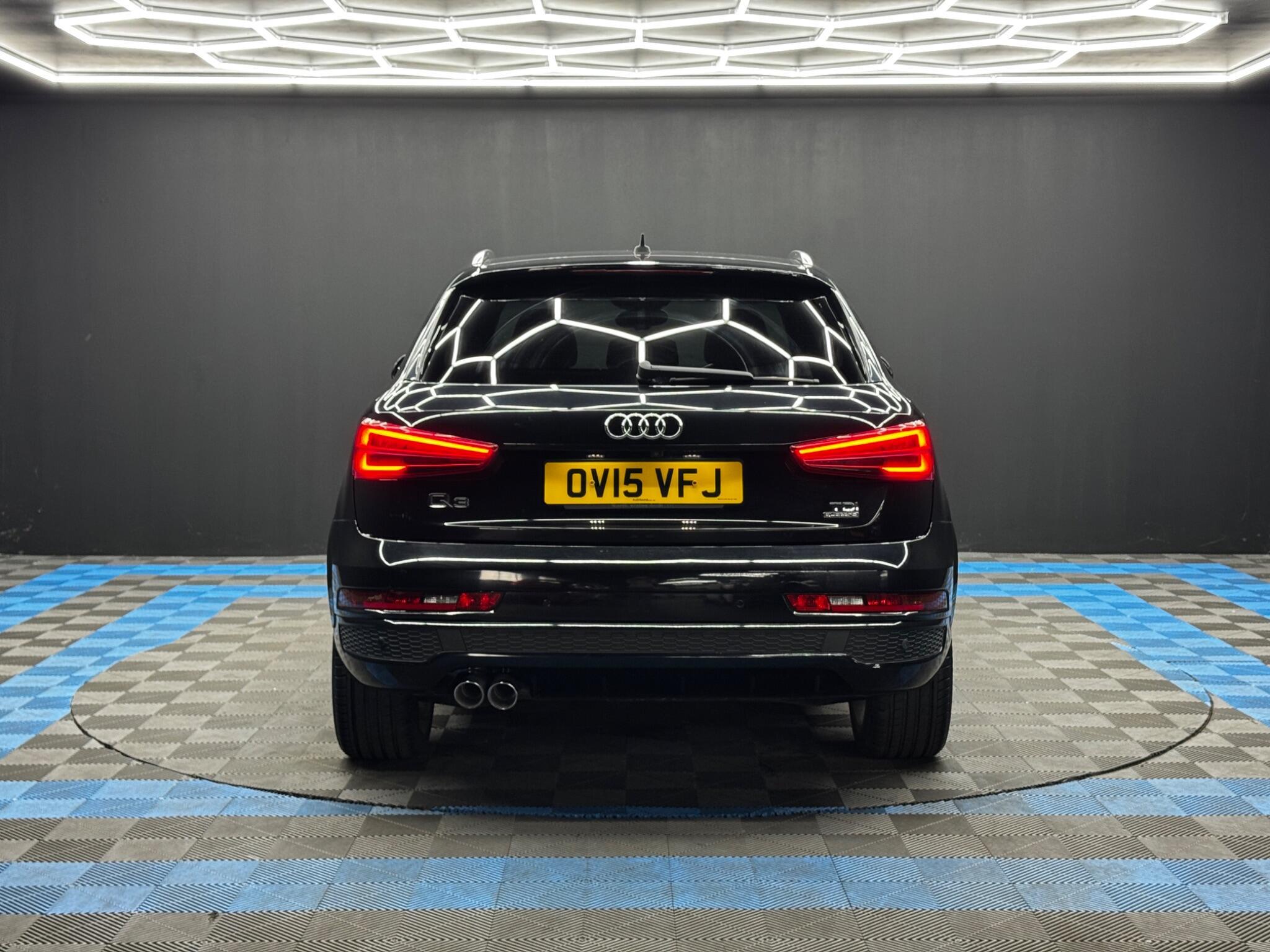Audi Q3 - Image 6
