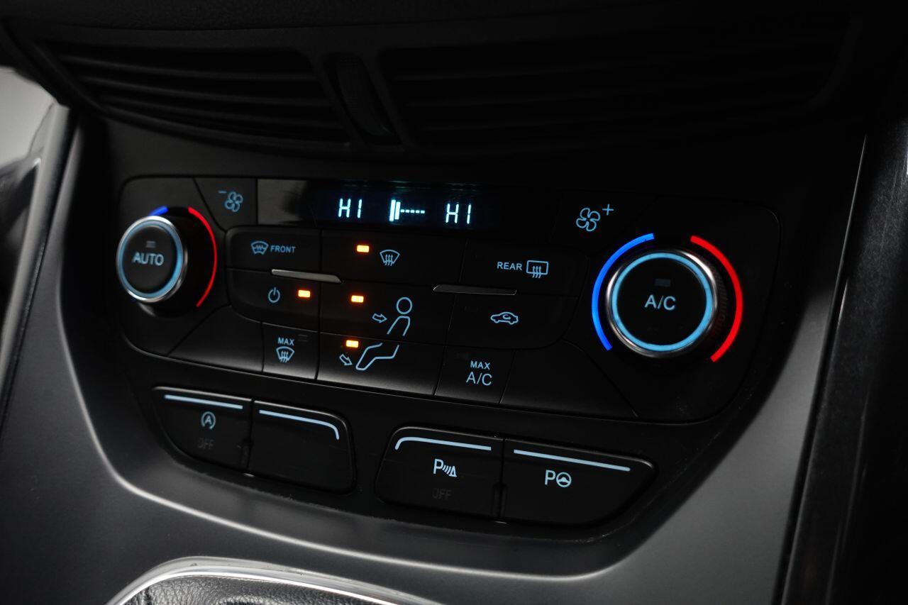 Ford Kuga - Image 44